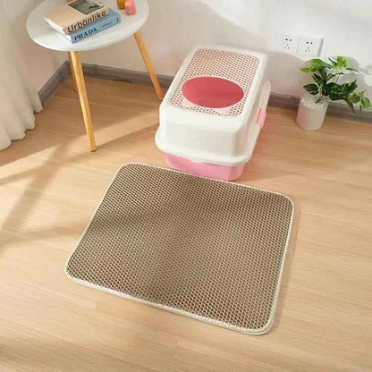 Cat litter trapping mat keeping floors clean