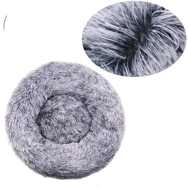 Round plush pet bed by Zootly – photo 13