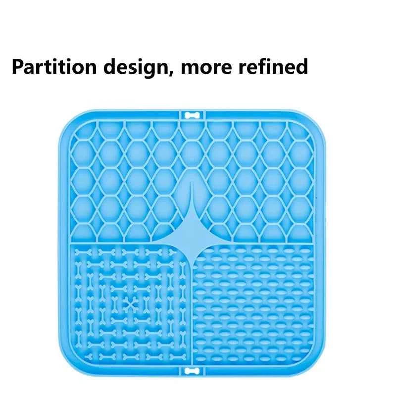 Lick mat for dogs in 15.5 cm and 20 cm sizes