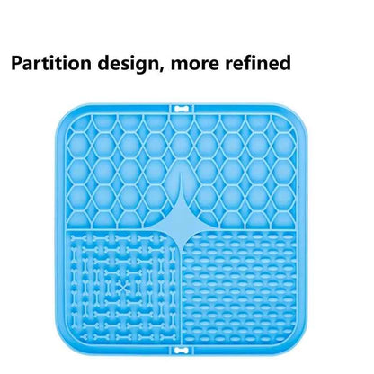 Lick mat for dogs in 15.5 cm and 20 cm sizes