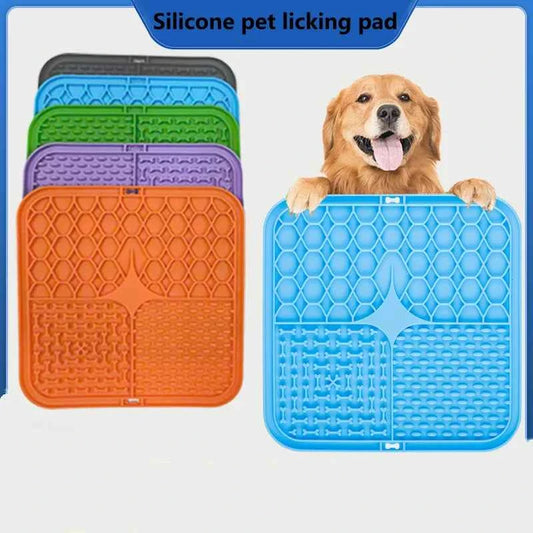 Silicone lick mat for dogs and cats